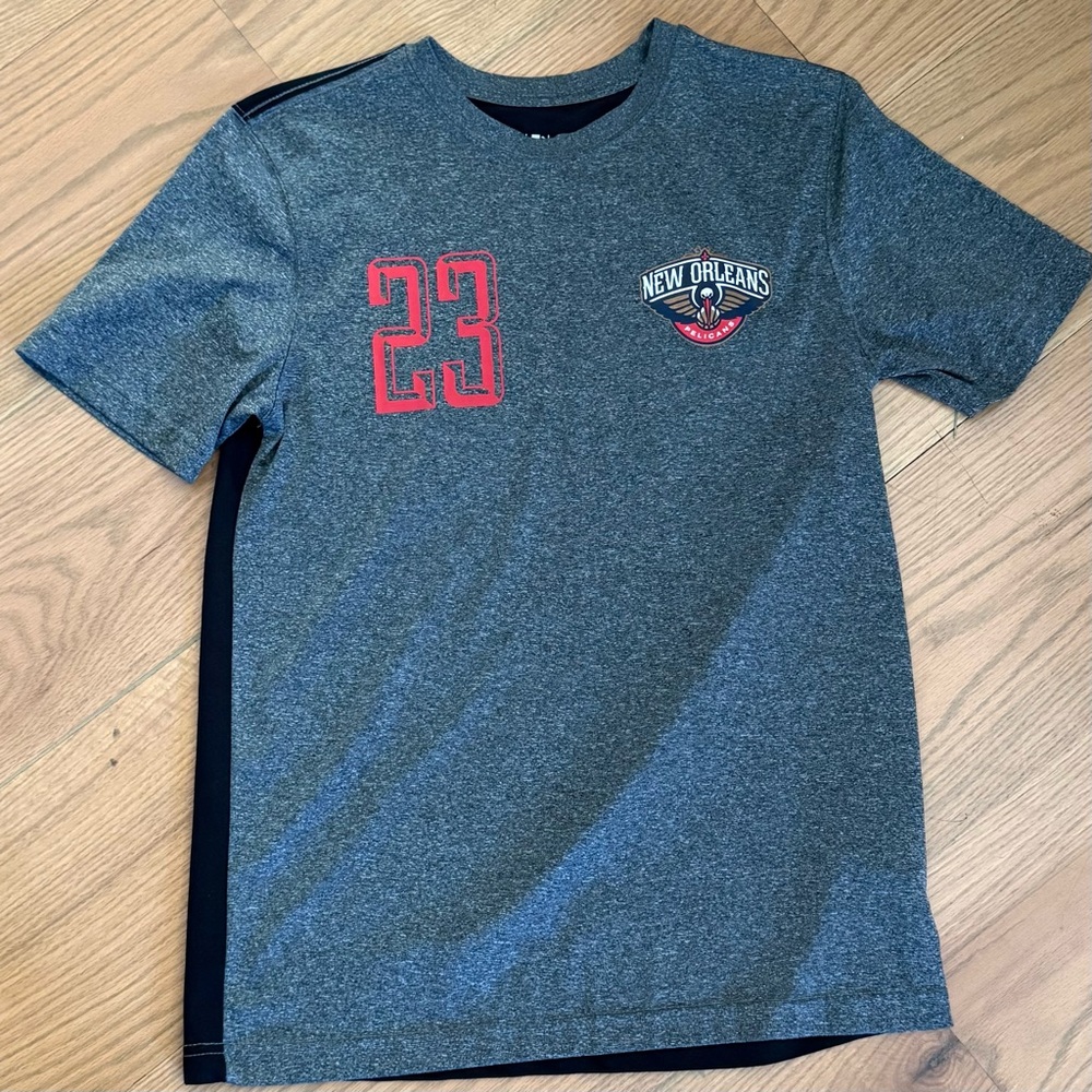 New Orleans Pelicans - Anthony Davis - Kids Gray Performance T-Shirt
